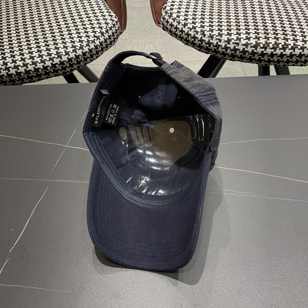  Balenclaga巴黎世家小众涂鸦双B水洗牛仔深顶棒球帽女
显脸小宽檐大头围嘻哈鸭舌帽