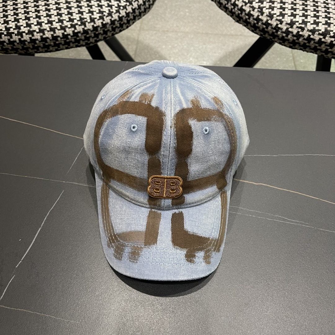  Balenclaga巴黎世家小众涂鸦双B水洗牛仔深顶棒球帽女
显脸小宽檐大头围嘻哈鸭舌帽