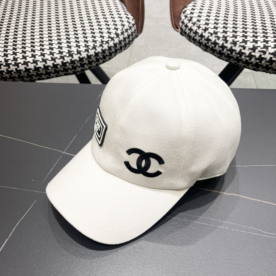  Chanel（香奈儿）2025专柜新款原单刺绣棒球帽，11开模订制，立体刺绣，精致无暇！100%纯棉面