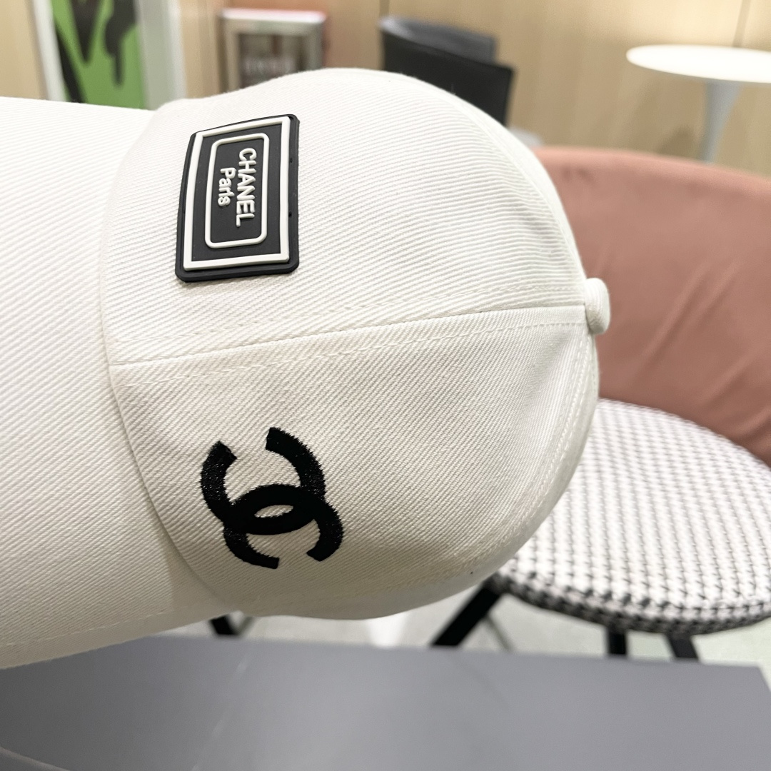  Chanel（香奈儿）2025专柜新款原单刺绣棒球帽，11开模订制，立体刺绣，精致无暇！100%纯棉面
