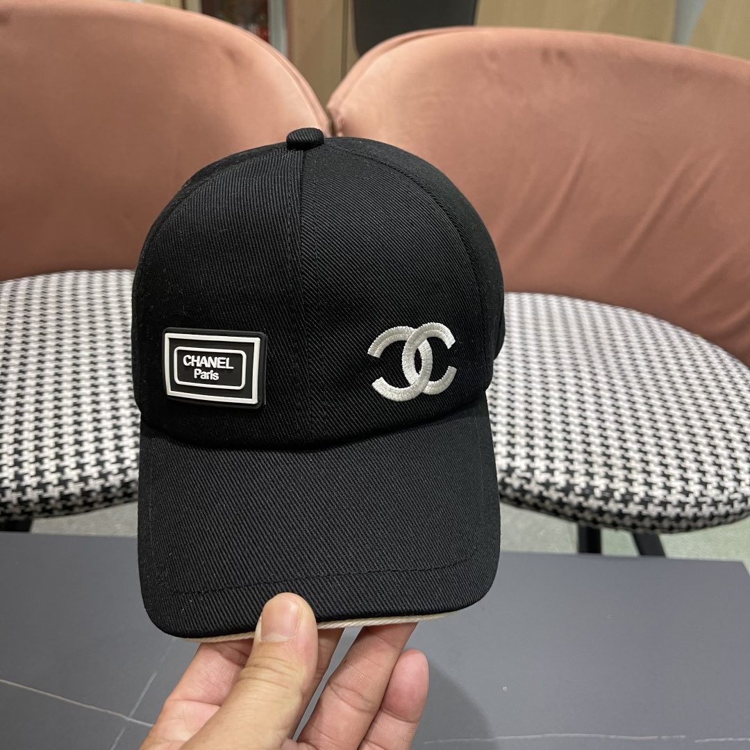  Chanel（香奈儿）2025专柜新款原单刺绣棒球帽，11开模订制，立体刺绣，精致无暇！100%纯棉面