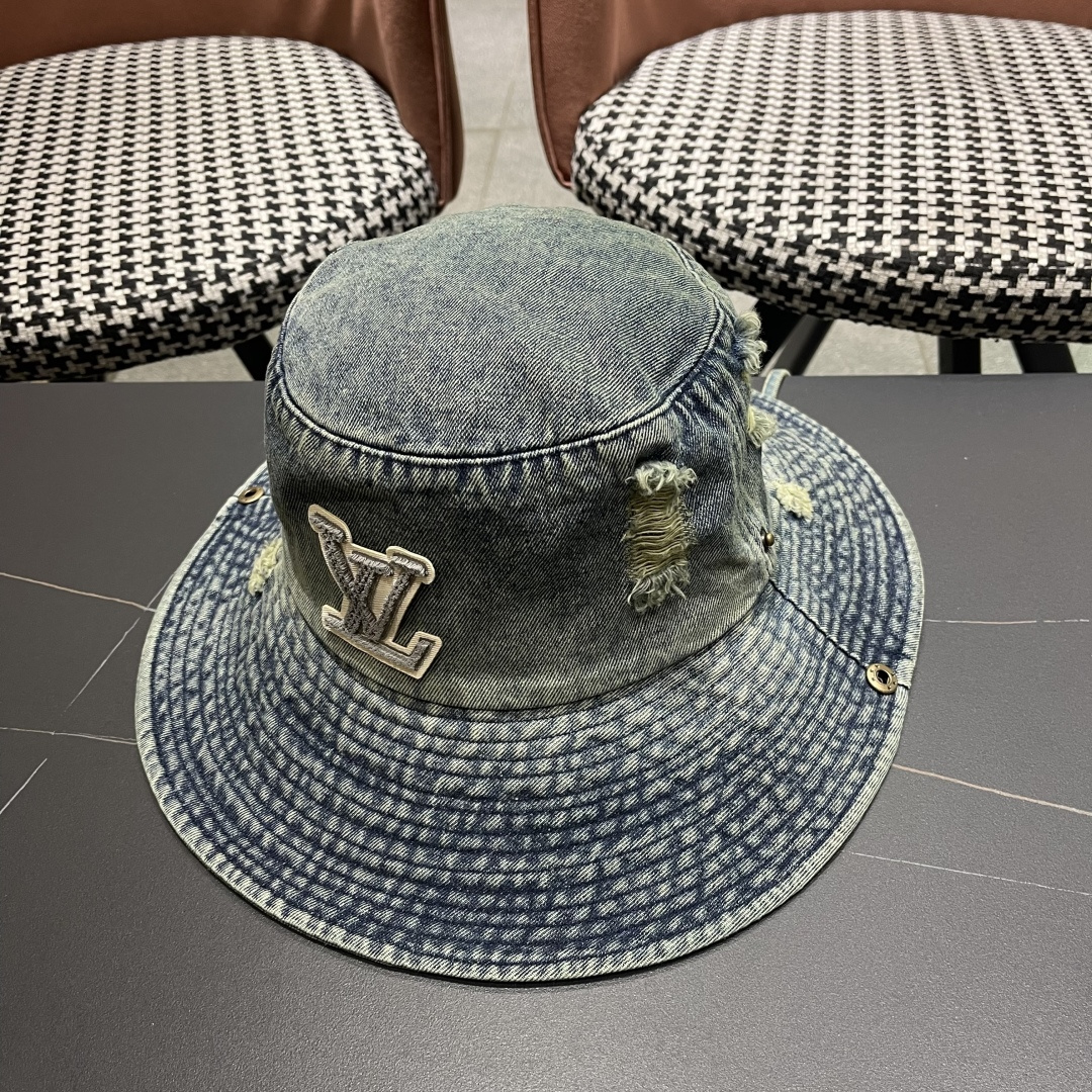  Lv路易威登潮酷破洞做旧牛仔渔夫帽女韩版时尚
百搭个性文艺品脸小