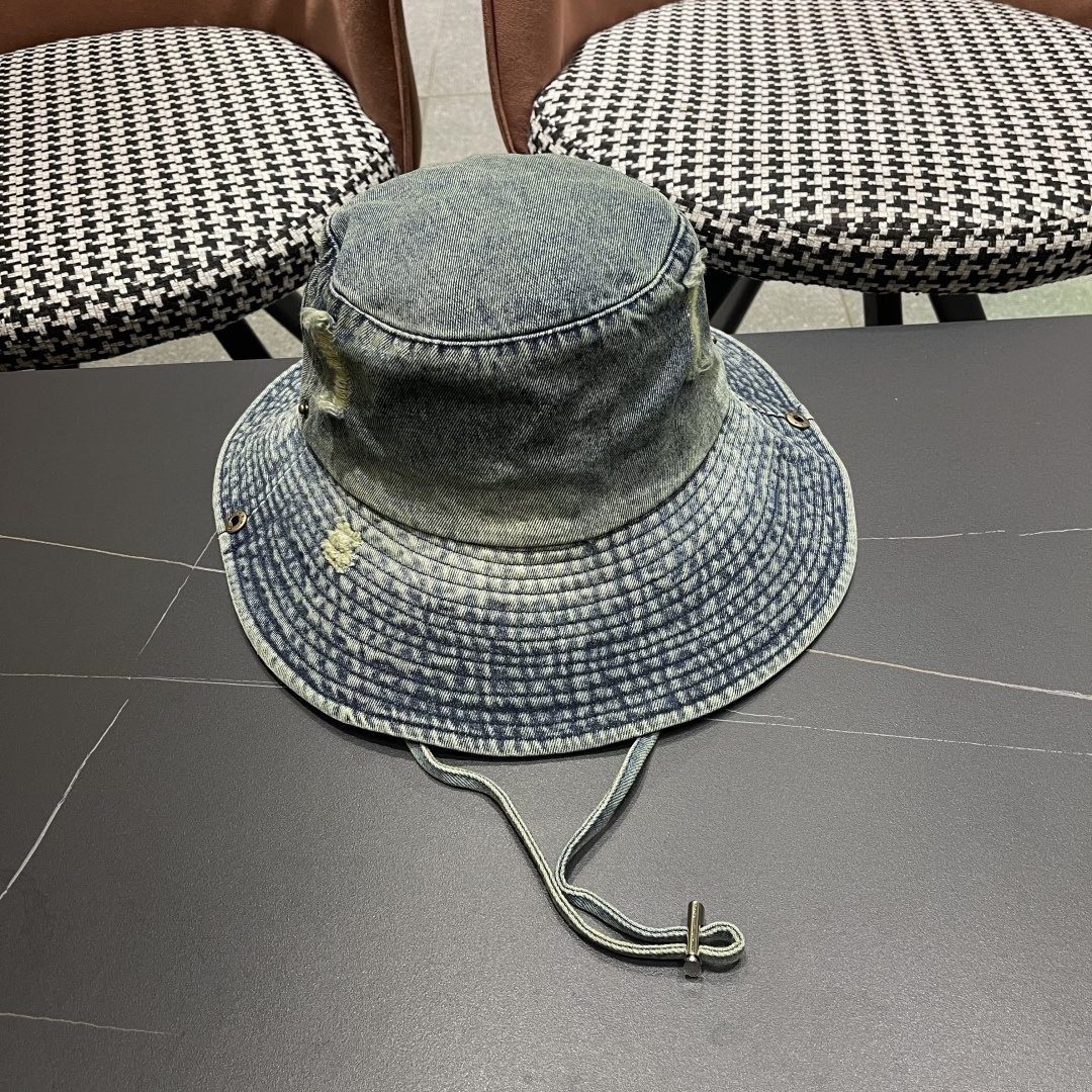  Lv路易威登潮酷破洞做旧牛仔渔夫帽女韩版时尚
百搭个性文艺品脸小