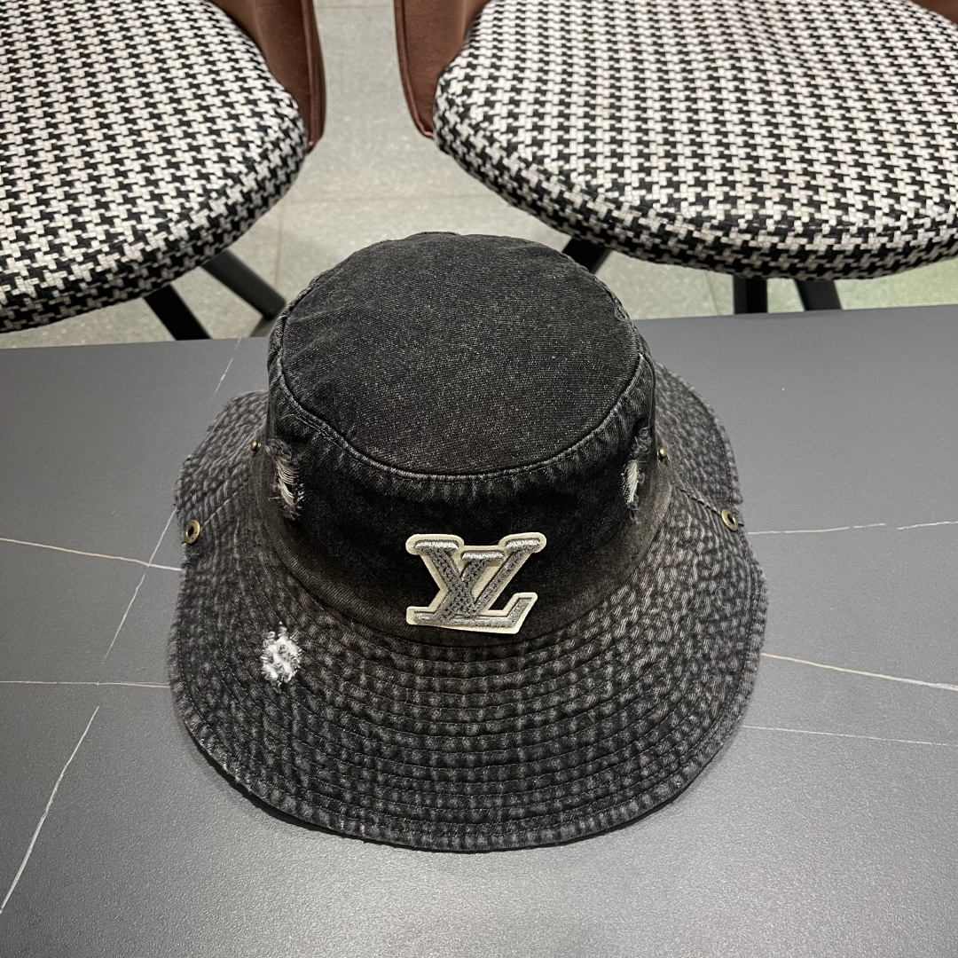  Lv路易威登潮酷破洞做旧牛仔渔夫帽女韩版时尚
百搭个性文艺品脸小