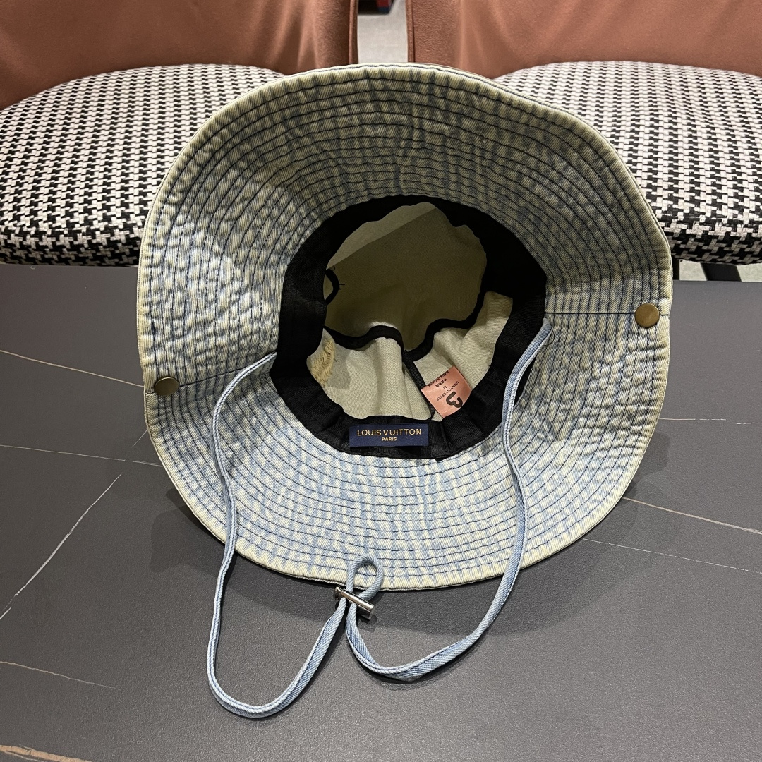  Lv路易威登潮酷破洞做旧牛仔渔夫帽女韩版时尚
百搭个性文艺品脸小