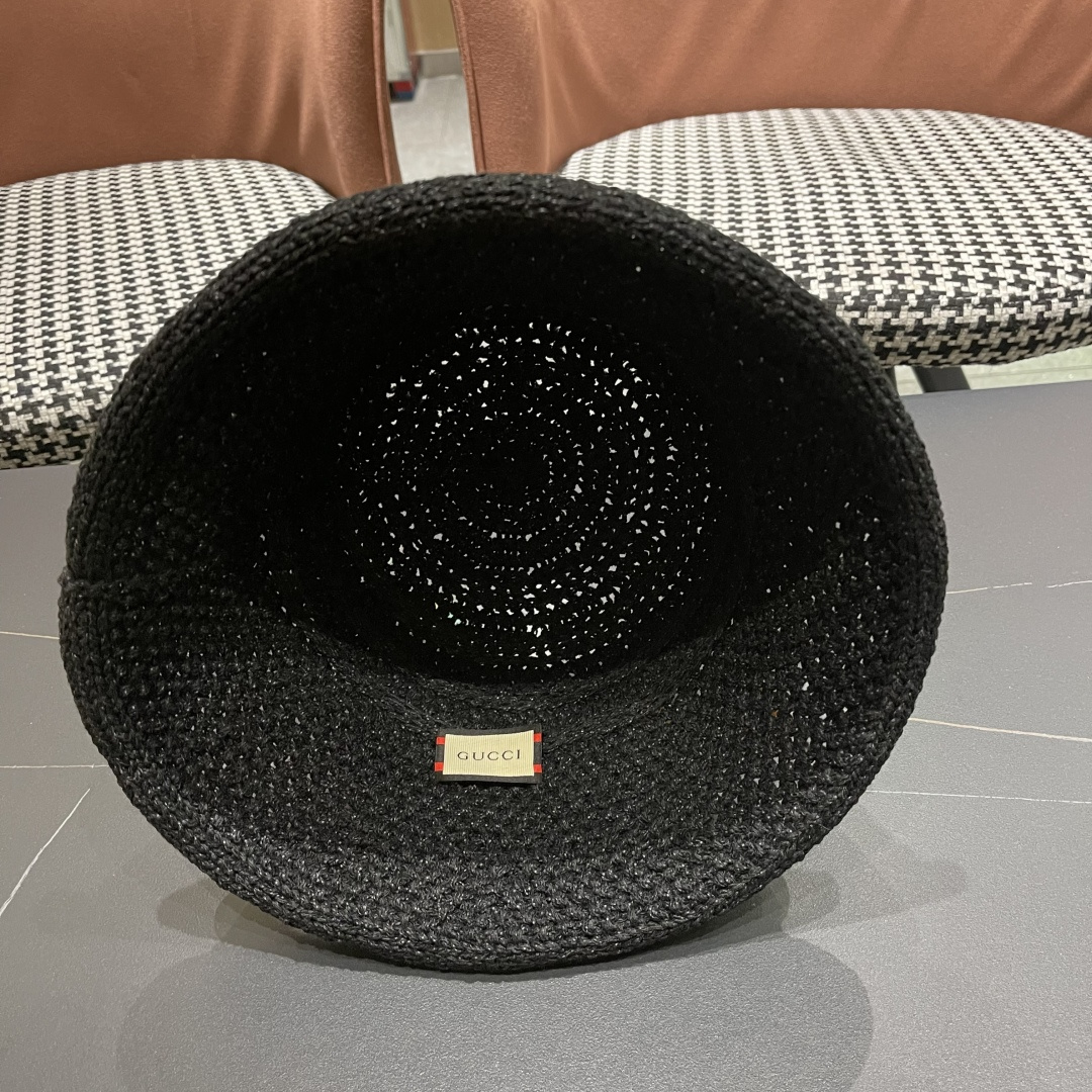   古奇♥️GUCCI 2025新款日系卷边纯色镂空透气渔夫帽子女夏在时尚百搭
显脸小防晒遮阳盆帽 