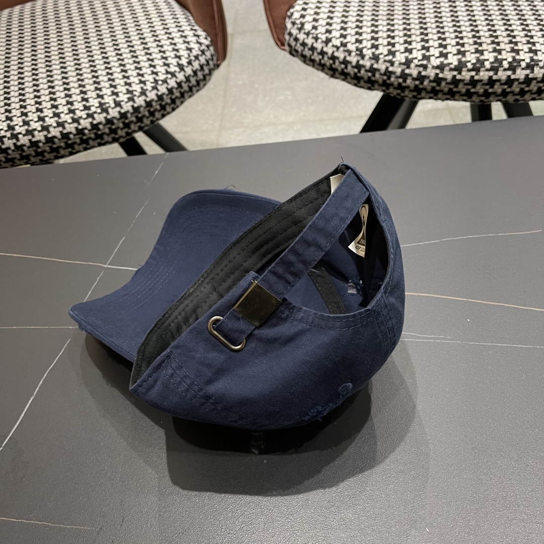 蒙口MONCLER 韩版个性街头棒球帽子女款2025新
款网红做旧复古破洞鸭舌帽日系软