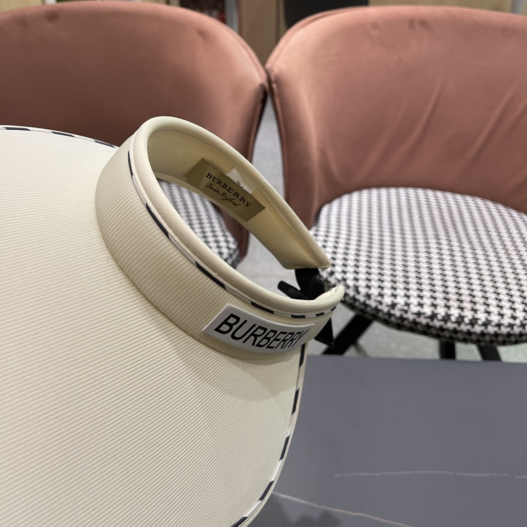  BURBERRY巴宝莉 夏季防晒帽子女防紫外线百搭太阳帽韩版
遮脸大帽檐遮阳空顶帽