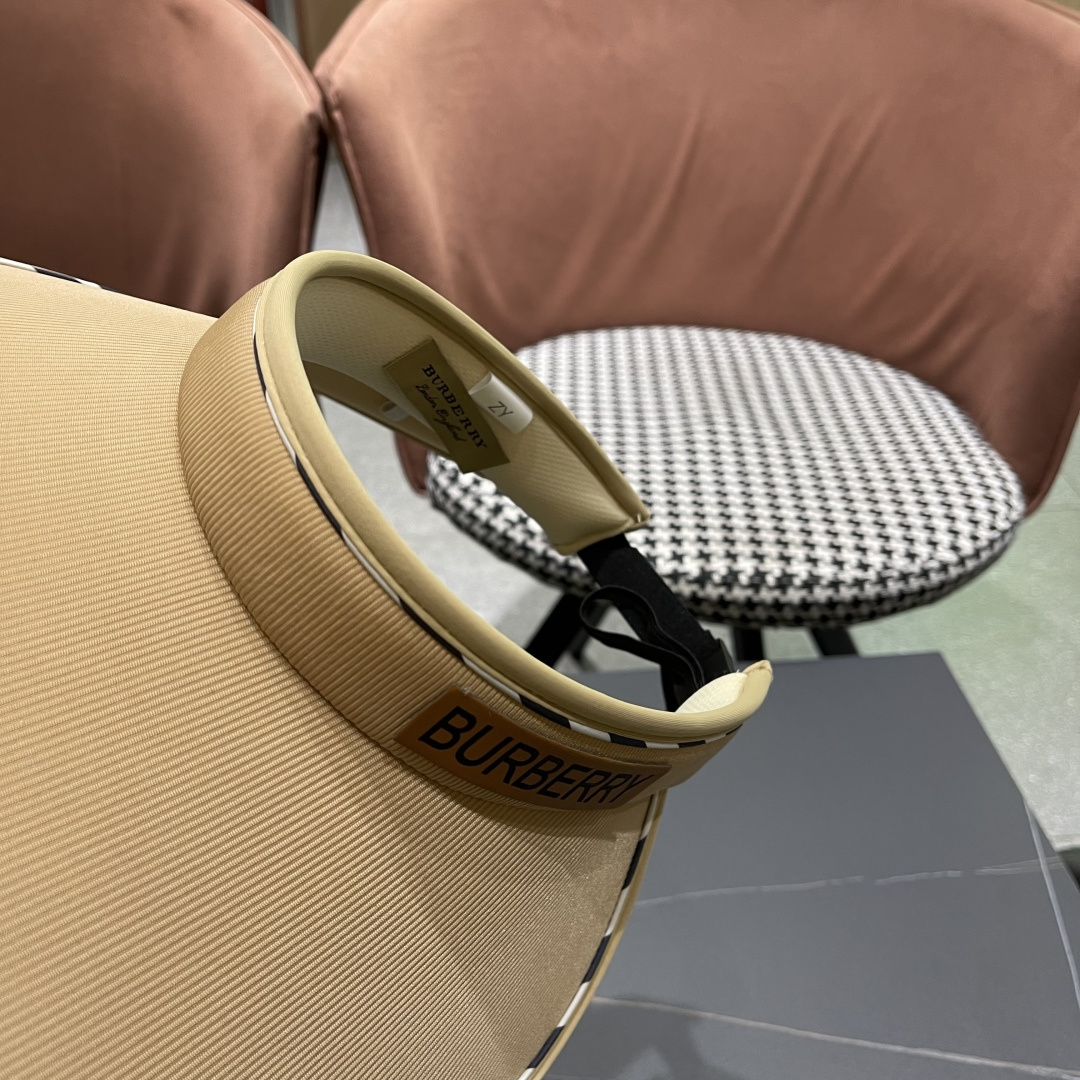  BURBERRY巴宝莉 夏季防晒帽子女防紫外线百搭太阳帽韩版
遮脸大帽檐遮阳空顶帽