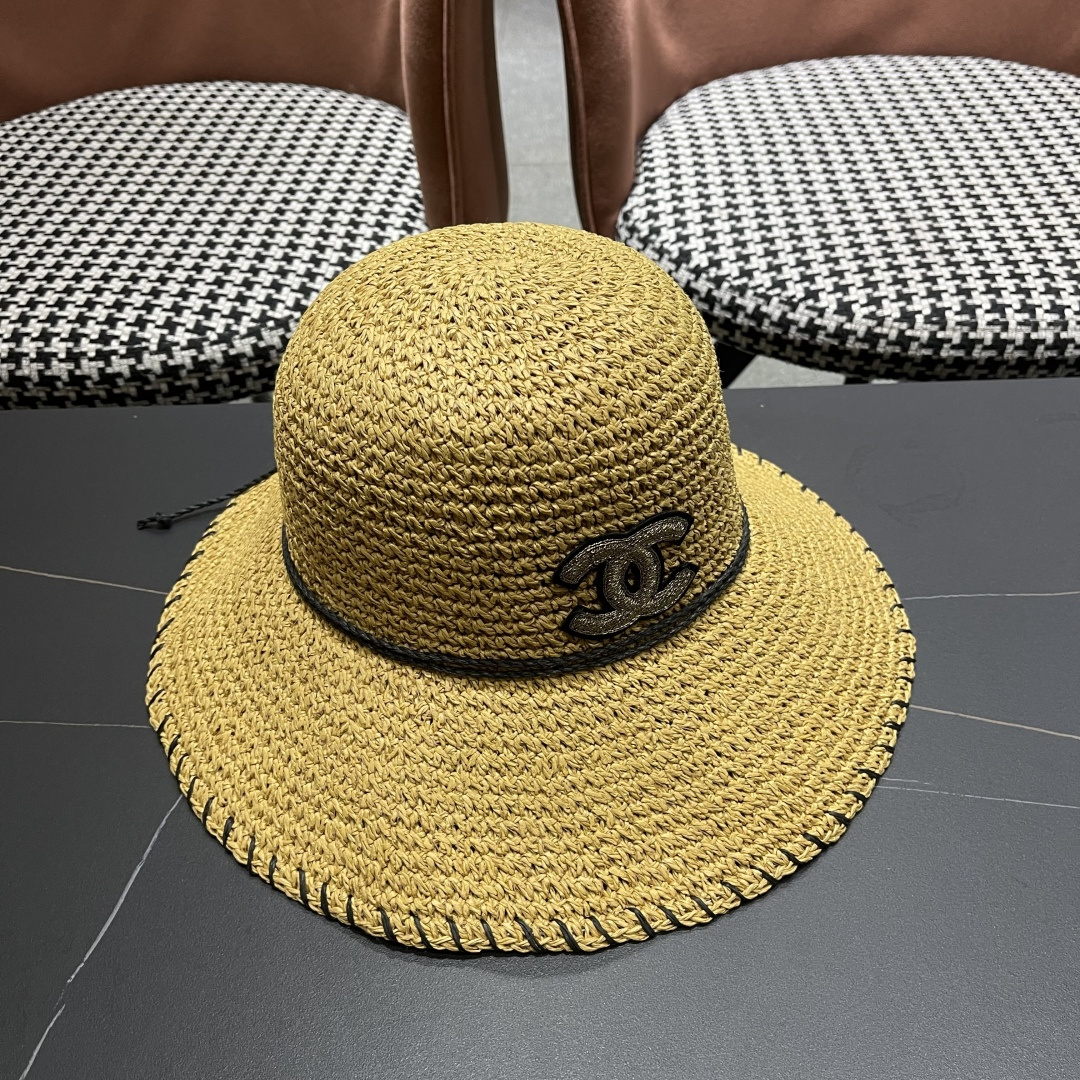  香奈儿CHANEL 沙滩草帽子女2025新款夏天海边遮阳防晒太
阳帽草编度假凉帽大帽檐