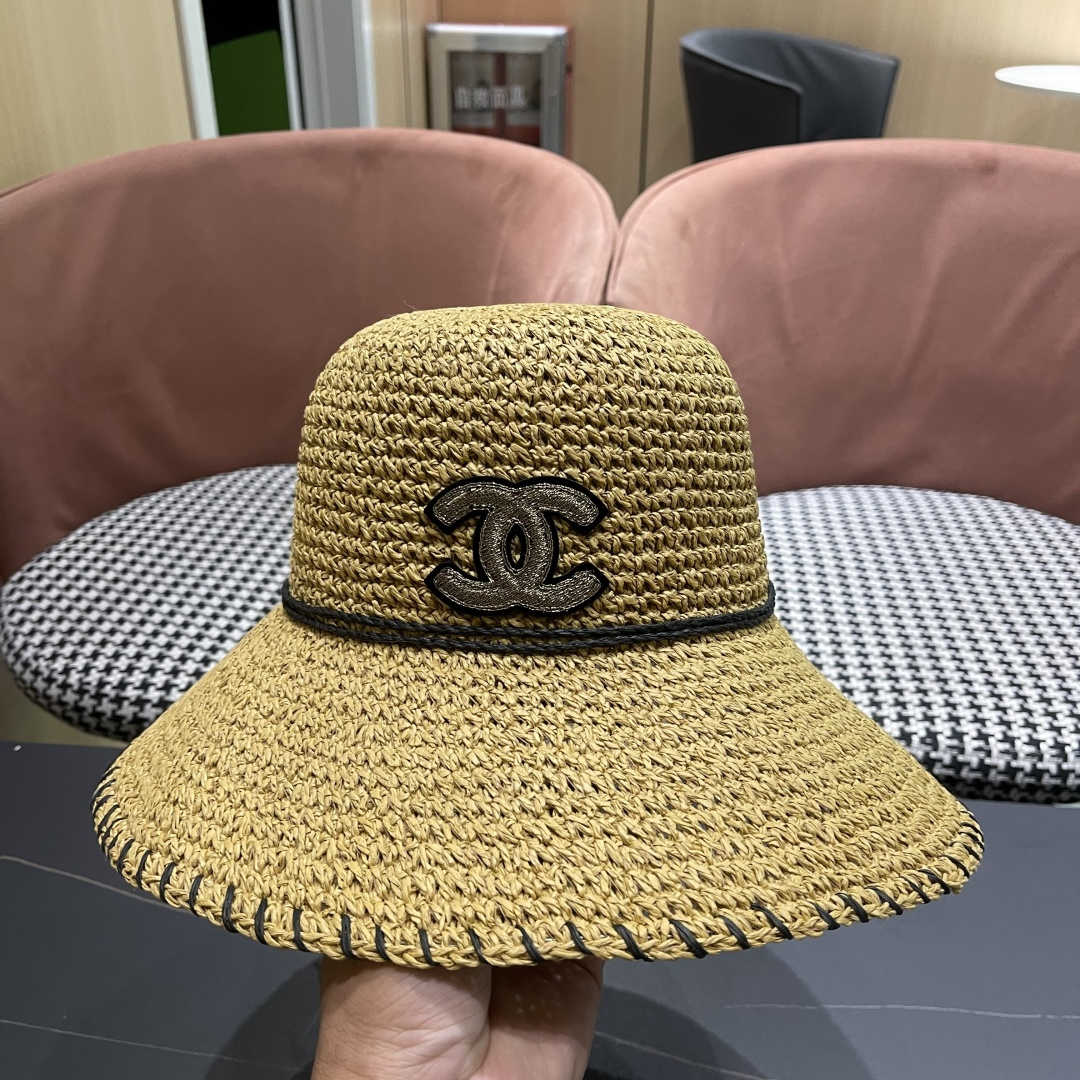  香奈儿CHANEL 沙滩草帽子女2025新款夏天海边遮阳防晒太
阳帽草编度假凉帽大帽檐