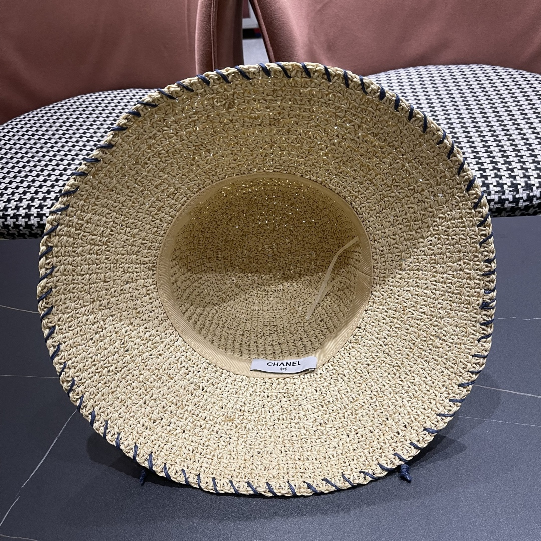  香奈儿CHANEL 沙滩草帽子女2025新款夏天海边遮阳防晒太
阳帽草编度假凉帽大帽檐