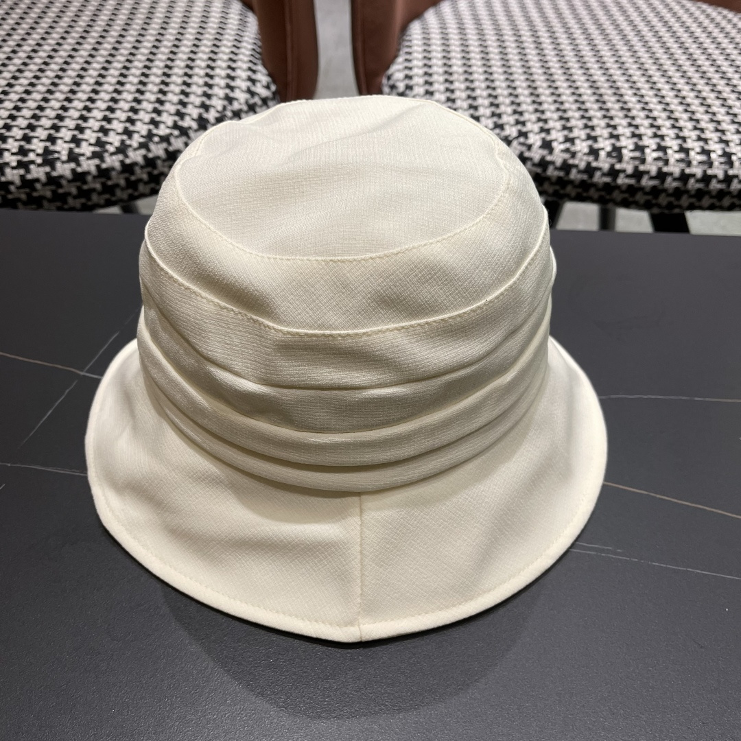  谬谬miumiu日系休闲百搭渔夫帽防紫外线宽檐遮脸网红盆帽大
头国品脸小水桶帽
