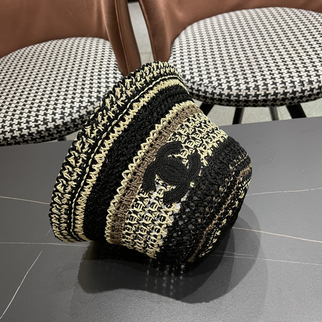  celine香奈儿2025新款日系镂空条纹显脸小针织帽子女春夏季薄款透气遮
阳防晒百搭渔夫帽