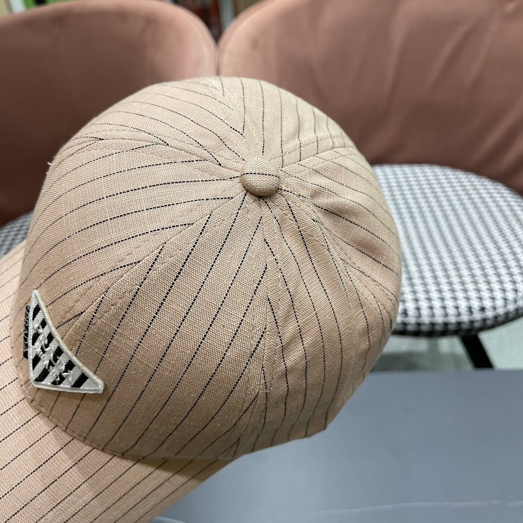  Prada普拉达2025休闲时尚防晒遮阳鸭舌春夏帽子女日系可爱条纹蓓
蕾帽鸭嘴帽