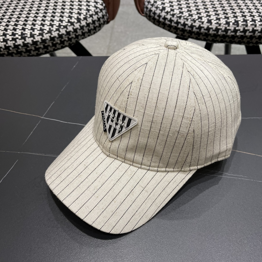  Prada普拉达2025休闲时尚防晒遮阳鸭舌春夏帽子女日系可爱条纹蓓
蕾帽鸭嘴帽