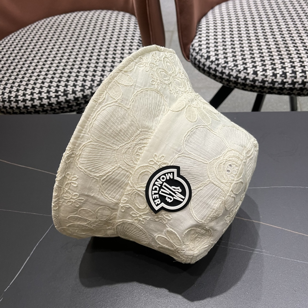  蒙口Moncler🆕2025新款遮阳帽子女夏季镂空小众刺绣渔夫帽
