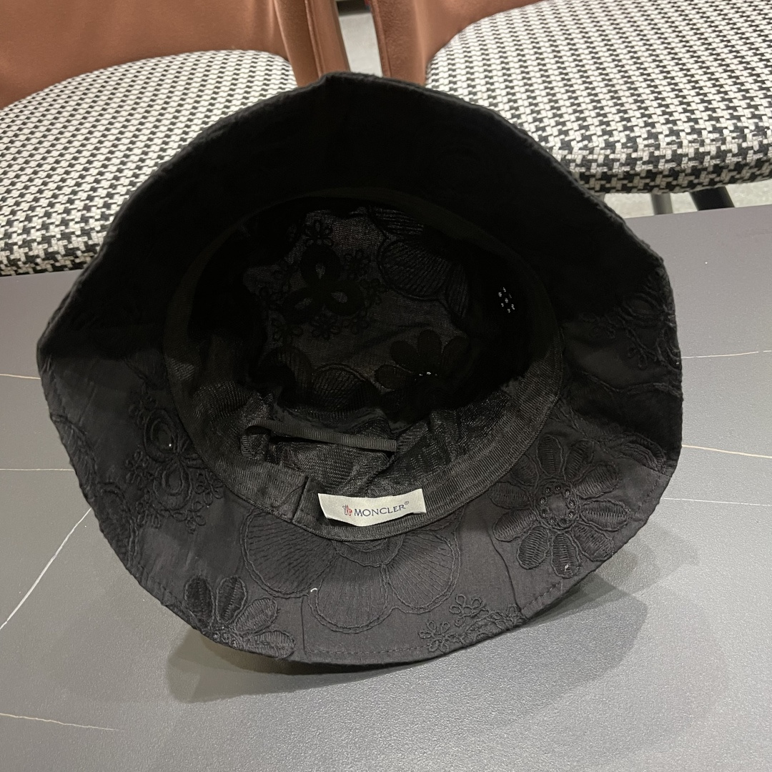  蒙口Moncler🆕2025新款遮阳帽子女夏季镂空小众刺绣渔夫帽
