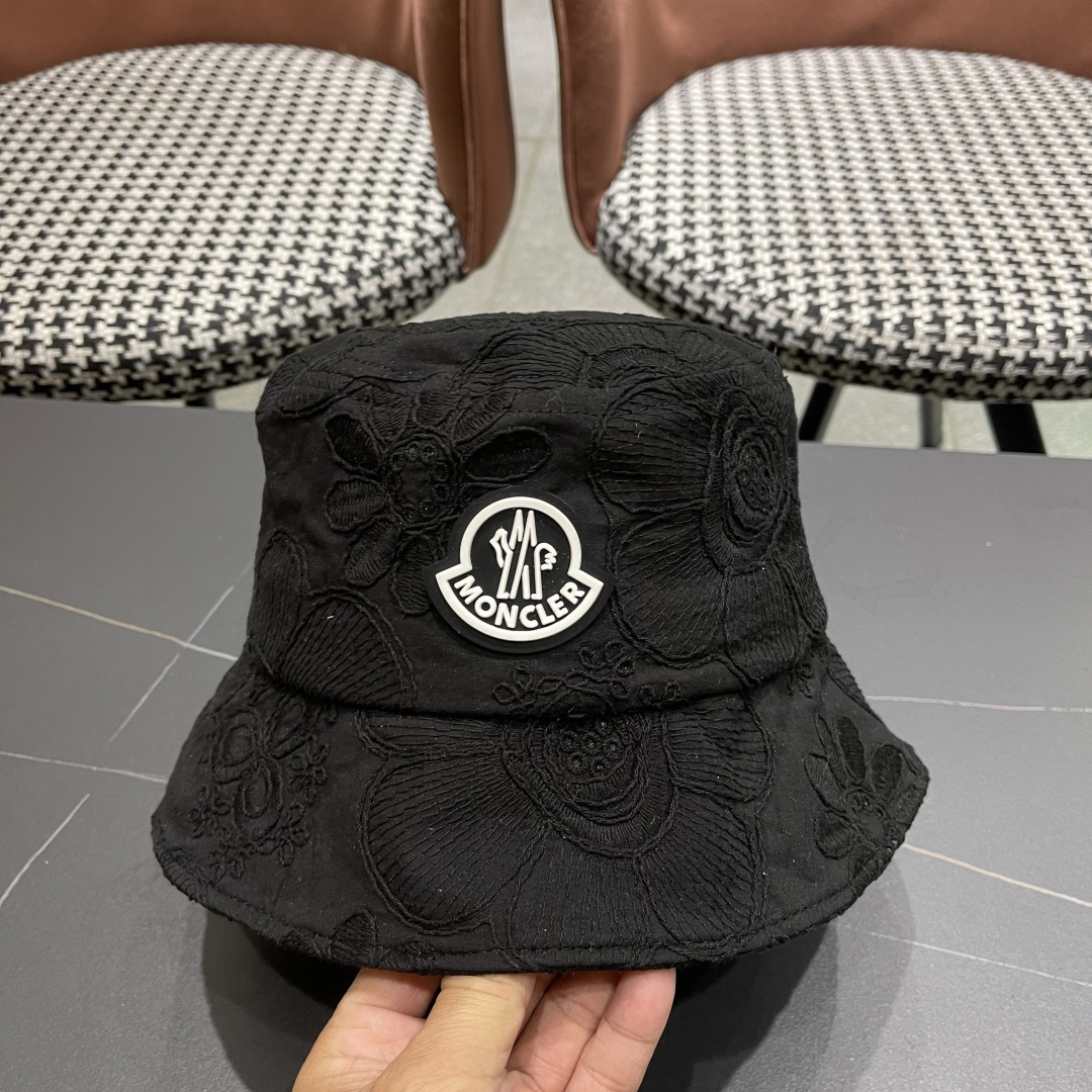  蒙口Moncler🆕2025新款遮阳帽子女夏季镂空小众刺绣渔夫帽
