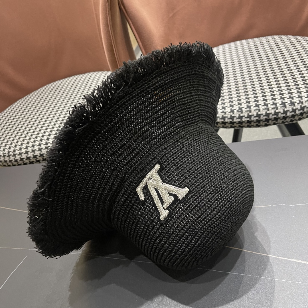  Lv路易威登 女小清新沙滩韩版遮脸编织防晒透气渔夫帽
大檐太阳户外帽子