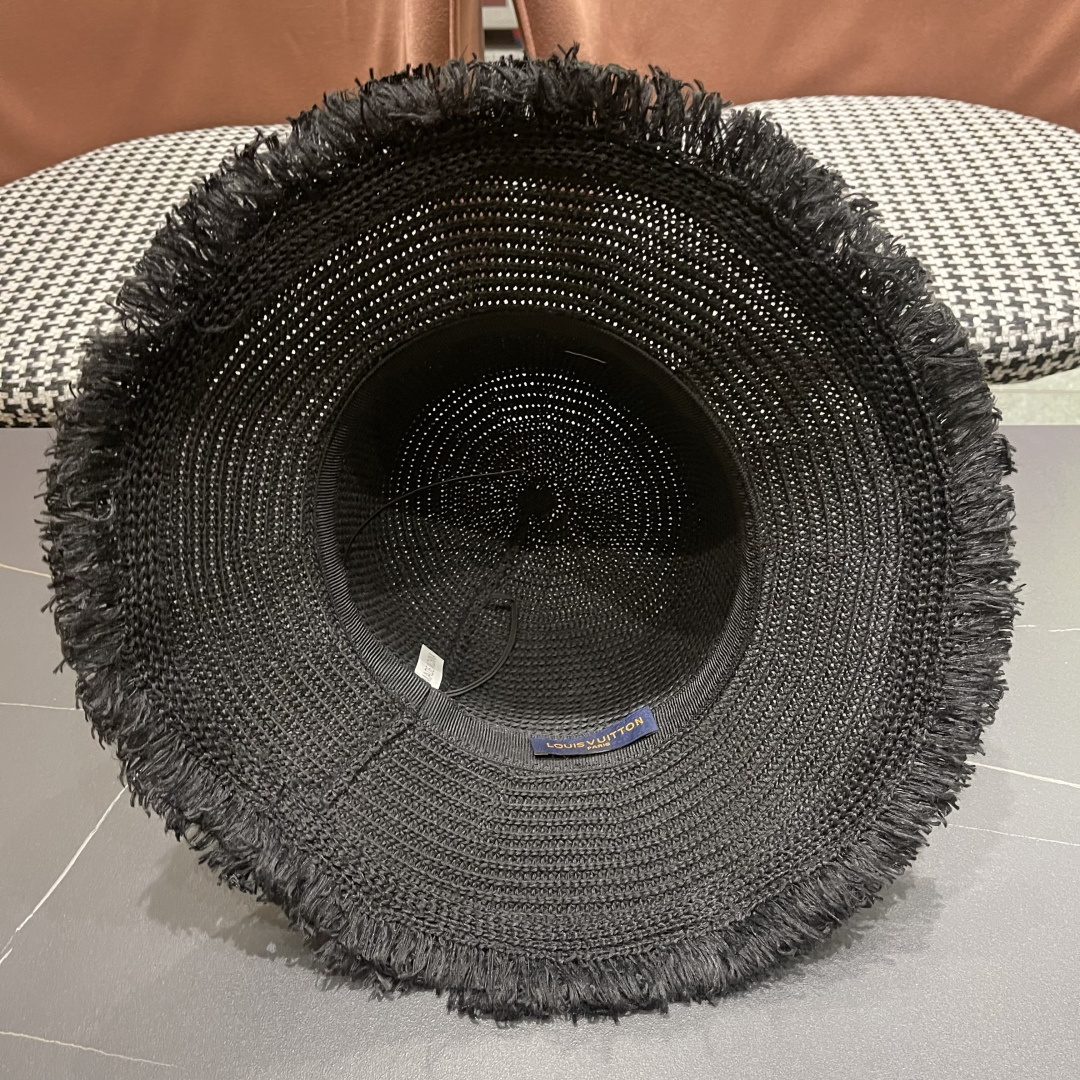  Lv路易威登 女小清新沙滩韩版遮脸编织防晒透气渔夫帽
大檐太阳户外帽子