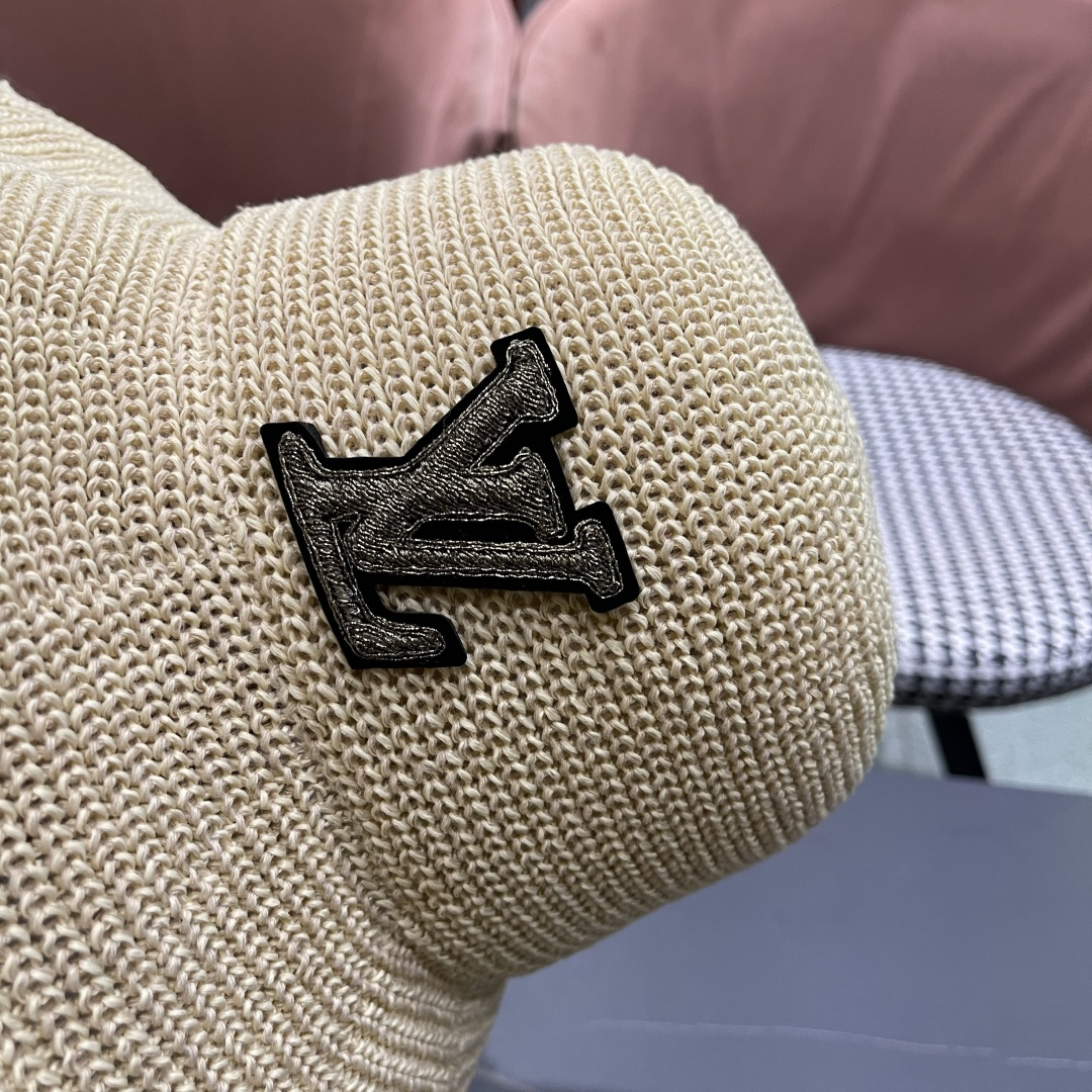  Lv路易威登 女小清新沙滩韩版遮脸编织防晒透气渔夫帽
大檐太阳户外帽子