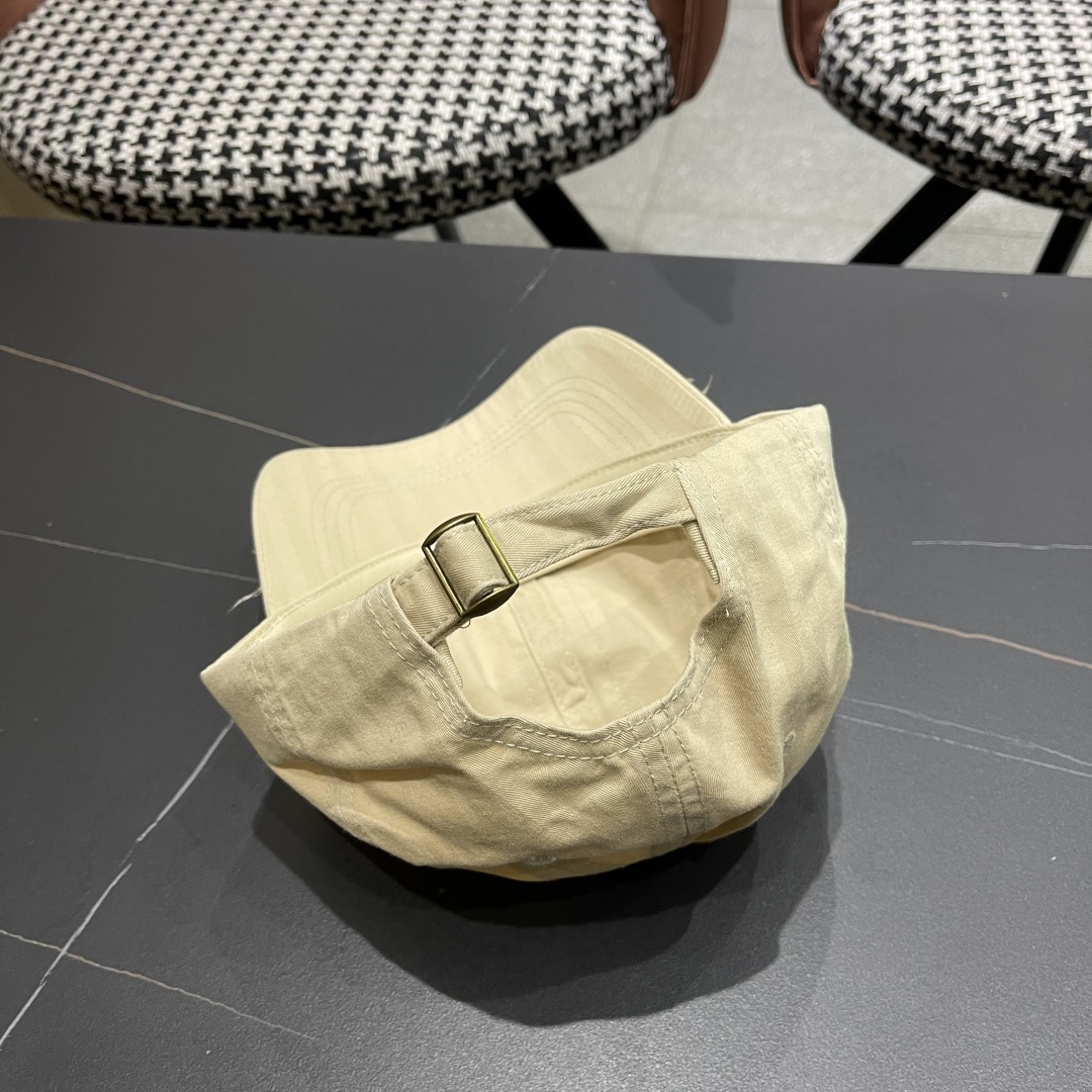  lv路易威登 2025韩版水洗做棒球帽女显脸小大头国户外
出游鸭舌帽适合圆脸潮 