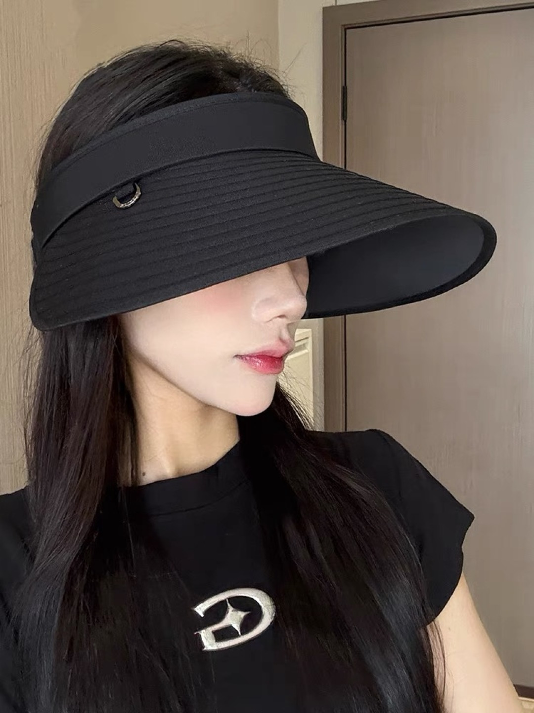  【迪奥DIOR】2025加大帽檐空顶帽女遮阳防晒夏季双层防紫外线
发箍骑车不翻太阳帽子