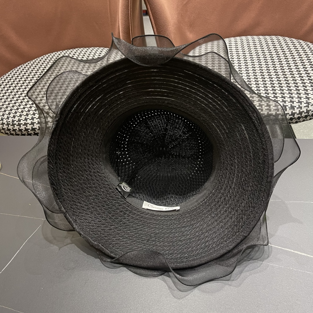 【迪奥DIOR】高级感气质优雅大沿帽女神欧根纱透气波浪边
防晒帽夏季妈妈遮阳帽