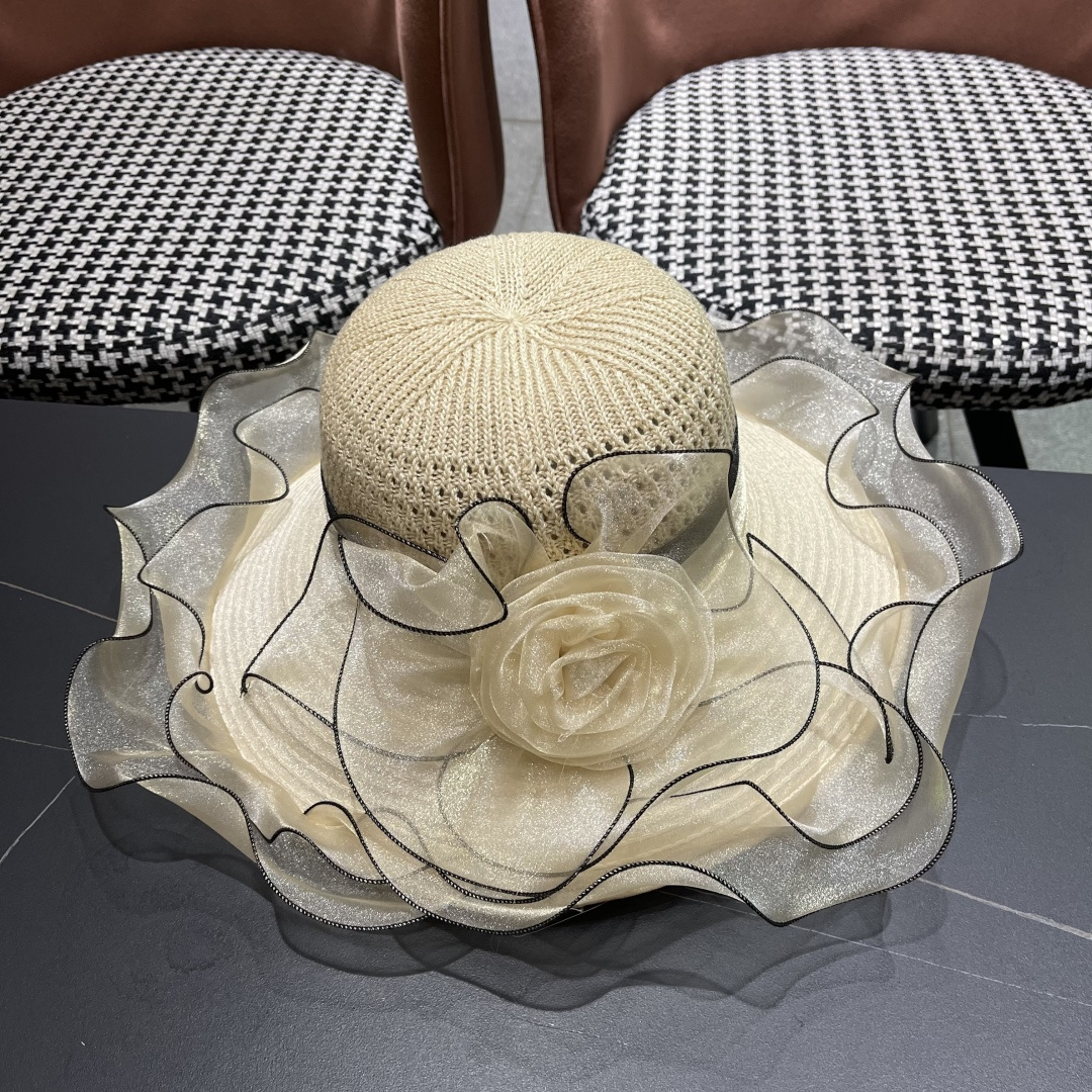 【迪奥DIOR】高级感气质优雅大沿帽女神欧根纱透气波浪边
防晒帽夏季妈妈遮阳帽