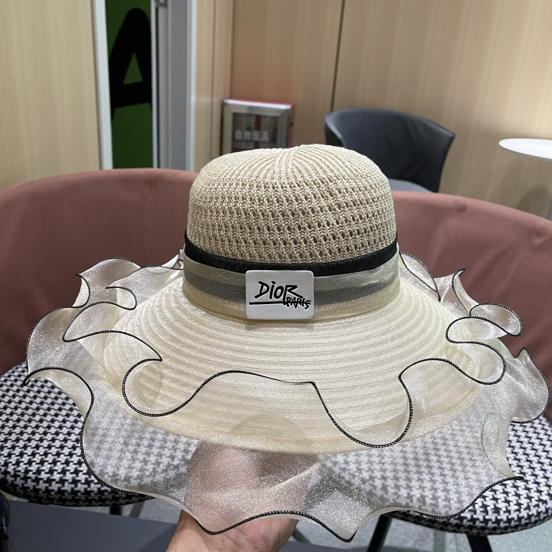 【迪奥DIOR】高级感气质优雅大沿帽女神欧根纱透气波浪边
防晒帽夏季妈妈遮阳帽