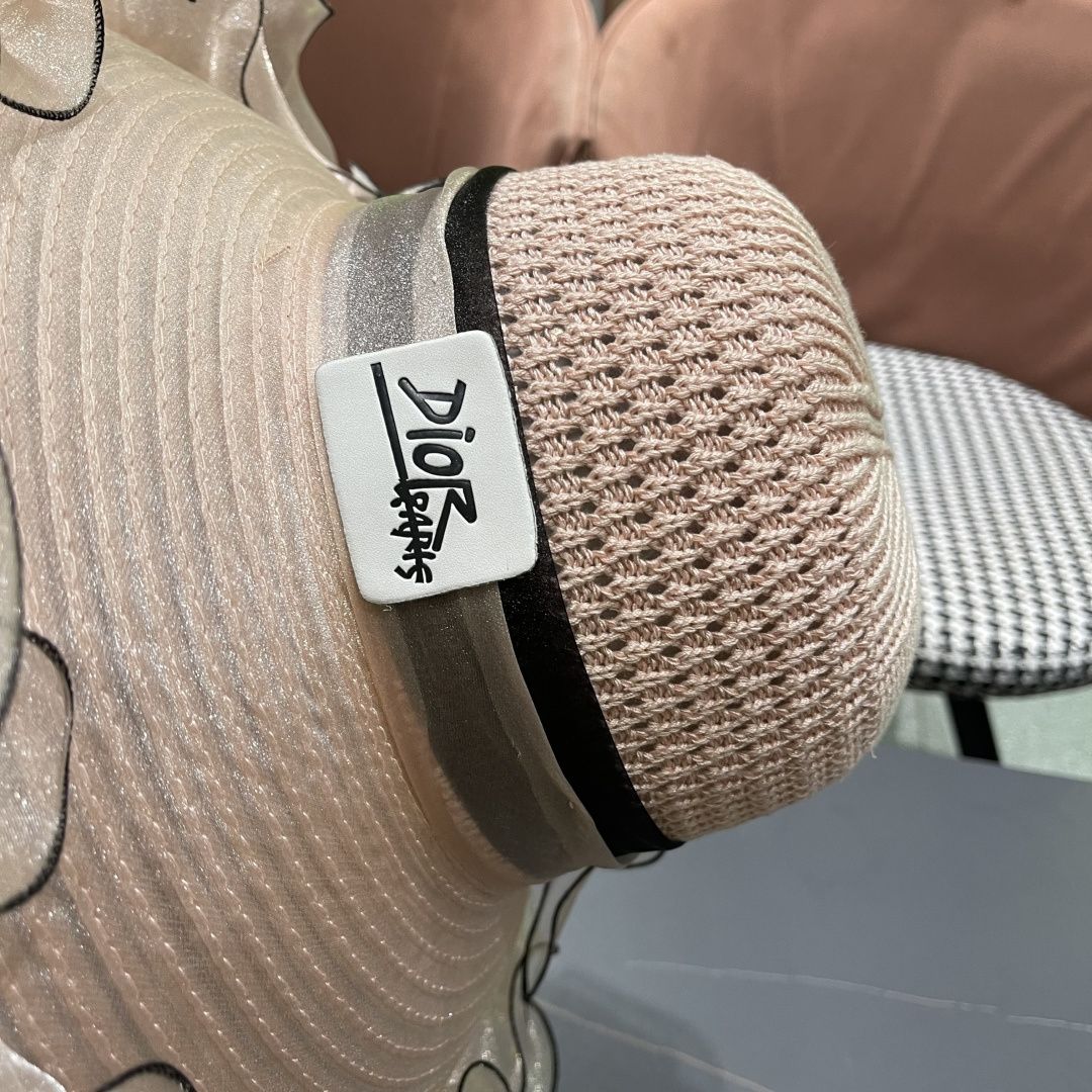 【迪奥DIOR】高级感气质优雅大沿帽女神欧根纱透气波浪边
防晒帽夏季妈妈遮阳帽