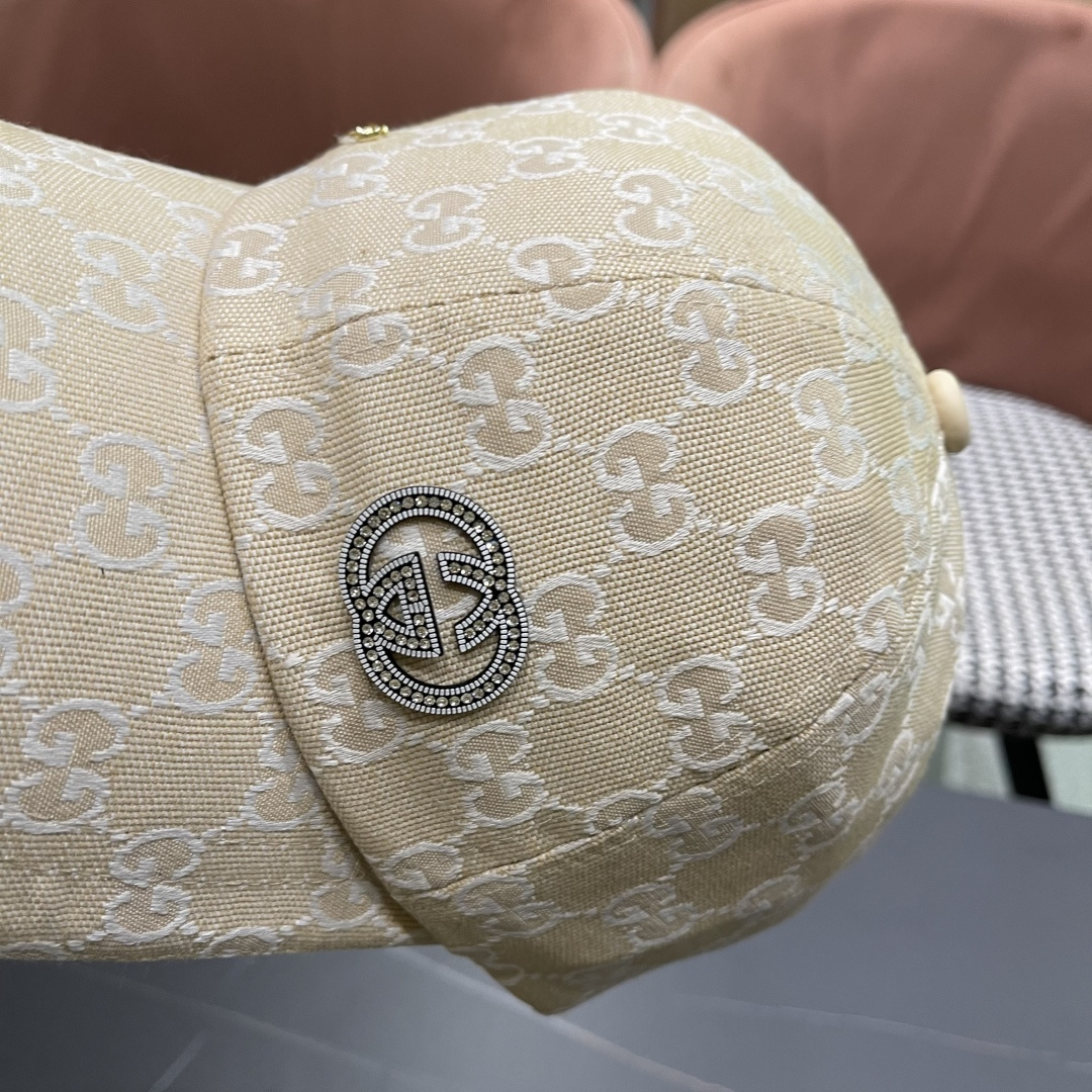  Gucci古奇新款原单棒球帽，大双G，专柜11开模订制，完美对花,轻盈透气！基础头围56，贴片可调节。