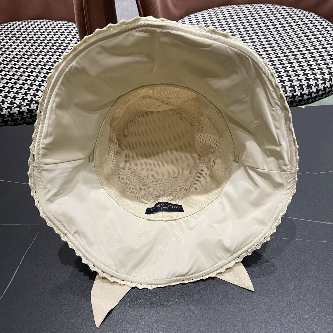  lv路易威登2025新款蝴蝶结防晒渔夫帽子女旅游度假太阳帽休
闲沙滩遮阳帽时尚岔帽
