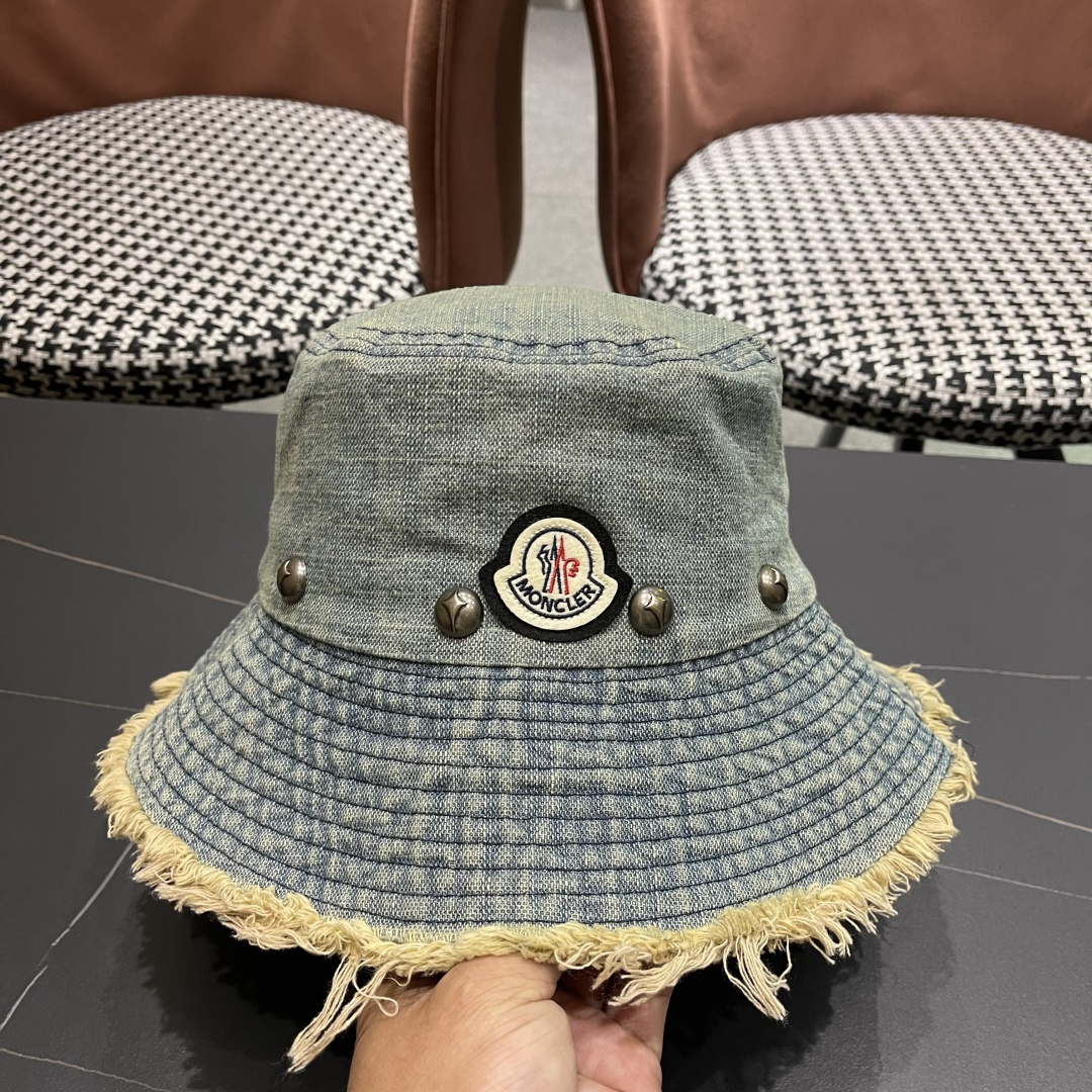  蒙口Moncler 韩版街头小众磨边做旧牛仔铆钉渔夫帽女大帽檐
遮阳显脸小盆帽男女