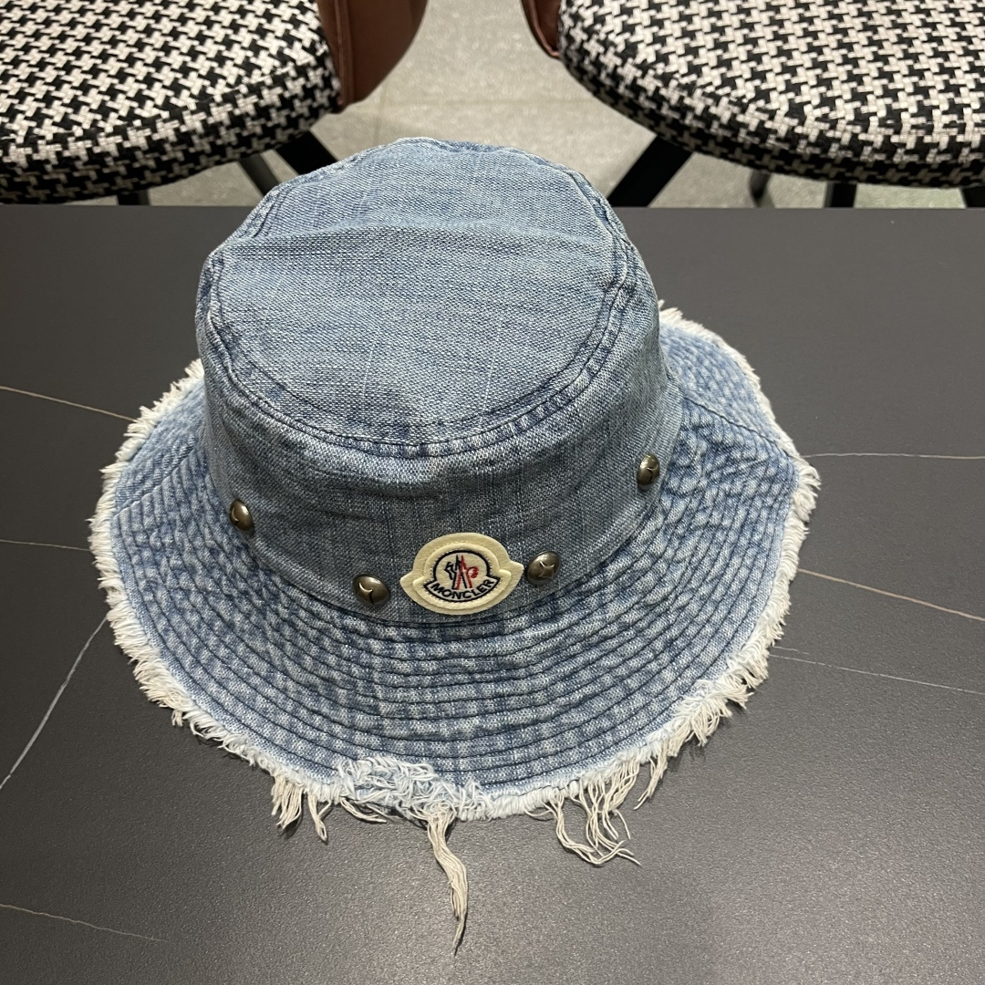  蒙口Moncler 韩版街头小众磨边做旧牛仔铆钉渔夫帽女大帽檐
遮阳显脸小盆帽男女