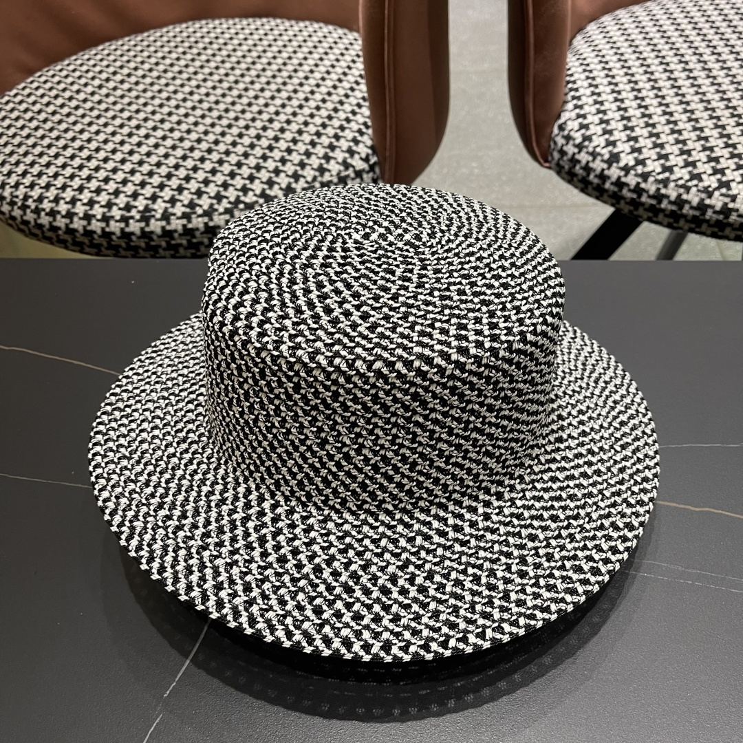   Gucci古奇2025新款镂空草帽，防晒遮阳帽，旅游出街必备