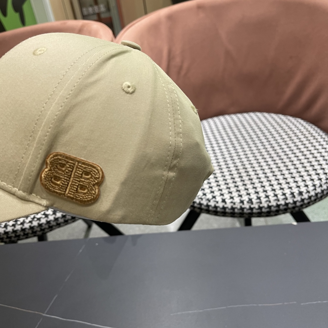  BALENCIAGA巴黎世家🆕2025春款新款个性棒球帽，高品质透气性巨佳，四季佩戴款
