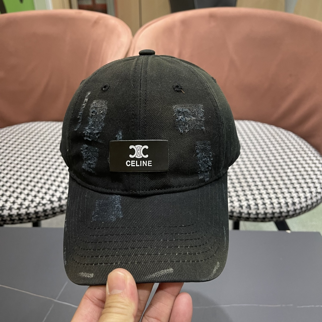 💛【CELINE赛琳】2025春夏款彩色棒球帽🧢，出街必备超好搭配，赶紧入手！