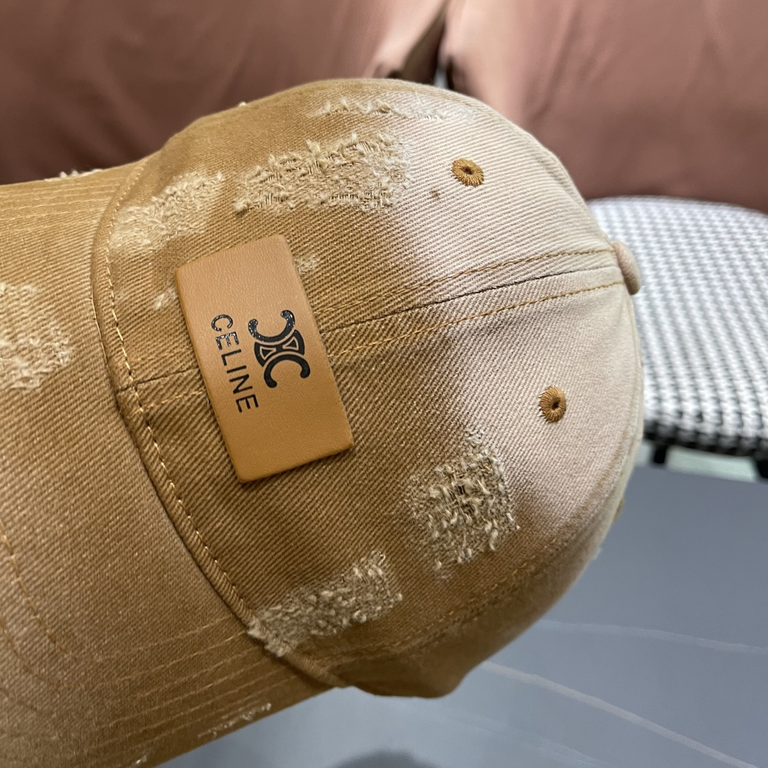 💛【CELINE赛琳】2025春夏款彩色棒球帽🧢，出街必备超好搭配，赶紧入手！