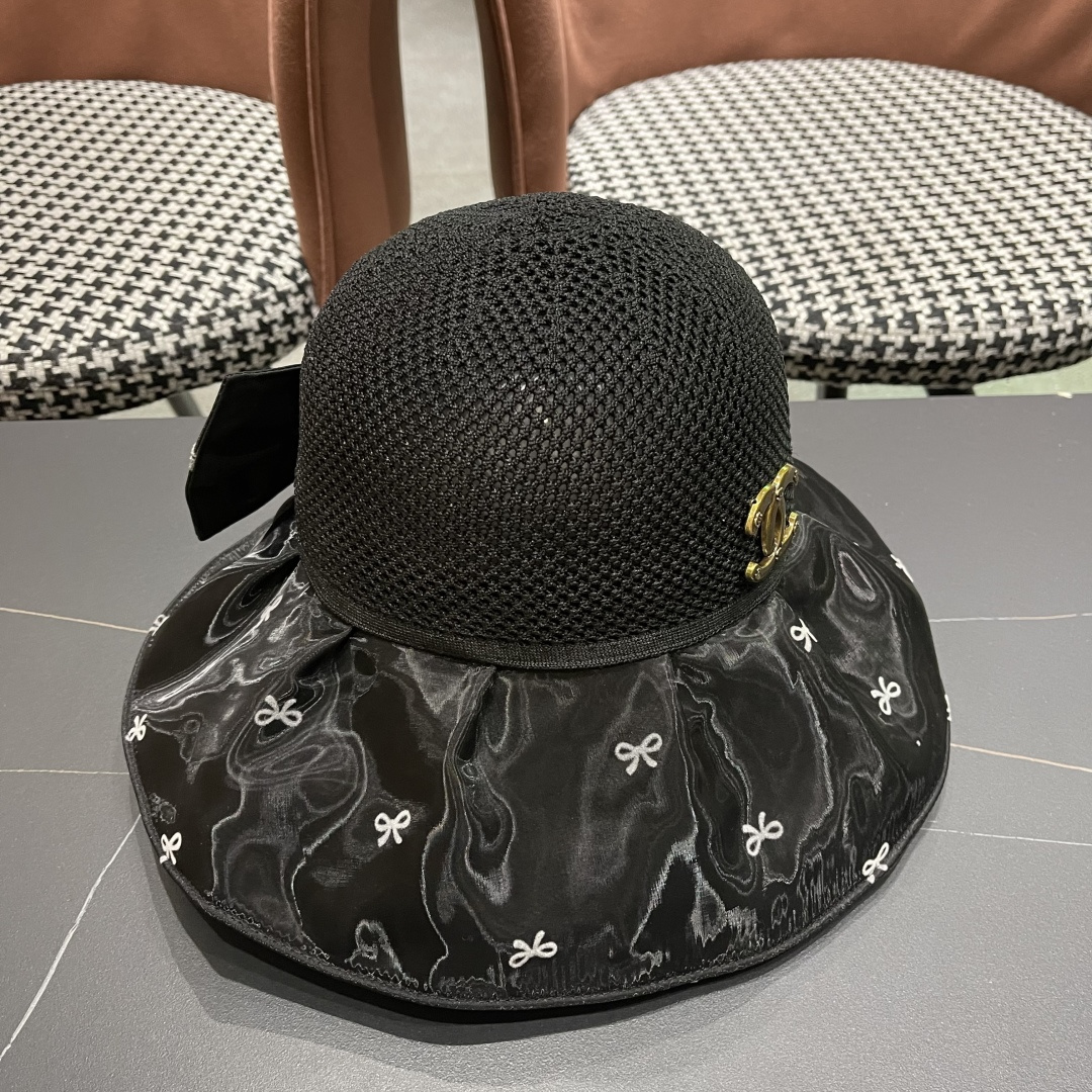  Chanel（香奈儿）蝴蝶结渔夫帽子女春夏季户外防紫外
线遮脸遮阳帽显脸小