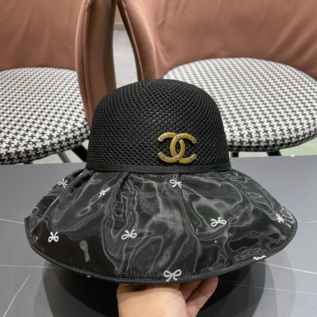 Chanel（香奈儿）蝴蝶结渔夫帽子女春夏季户外防紫外
线遮脸遮阳帽显脸小