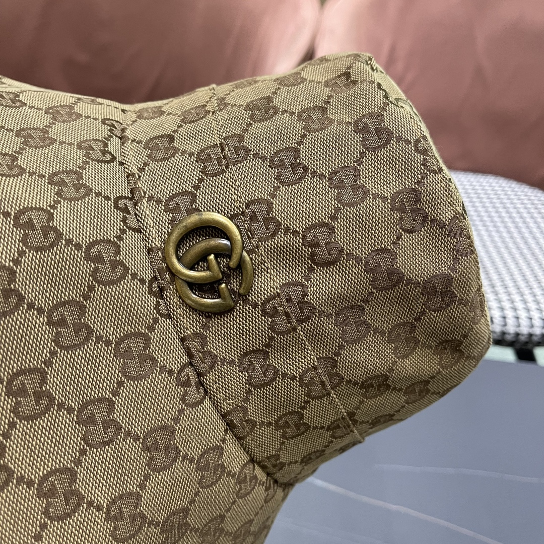  古奇GUCCI🧢官网新品2025年g家字母正确版本老花字母大帽檐牛仔渔夫
帽子女春夏防晒k4