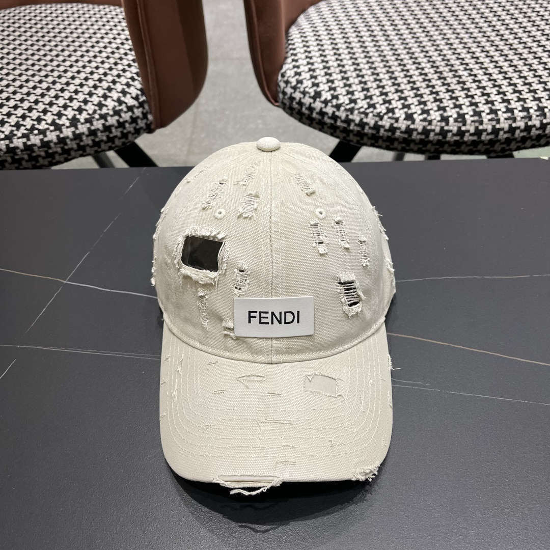 NO:356846,FENDI Korean version of retro old ripped baseball hat women's personality style, fashionable and versatile couple wide brim big head circumscriber men's hat straw hat fisherman hat baseball hat, hat, fendi, fendi, espadrilles, hatsFENDI芬迪 韩版复古做旧日破洞棒球帽子女个性时 尚百搭情侣宽檐大头围鸭舌帽男帽子草帽渔夫帽棒球帽,帽子,fendi,fendi,espadrilles,hats,hat