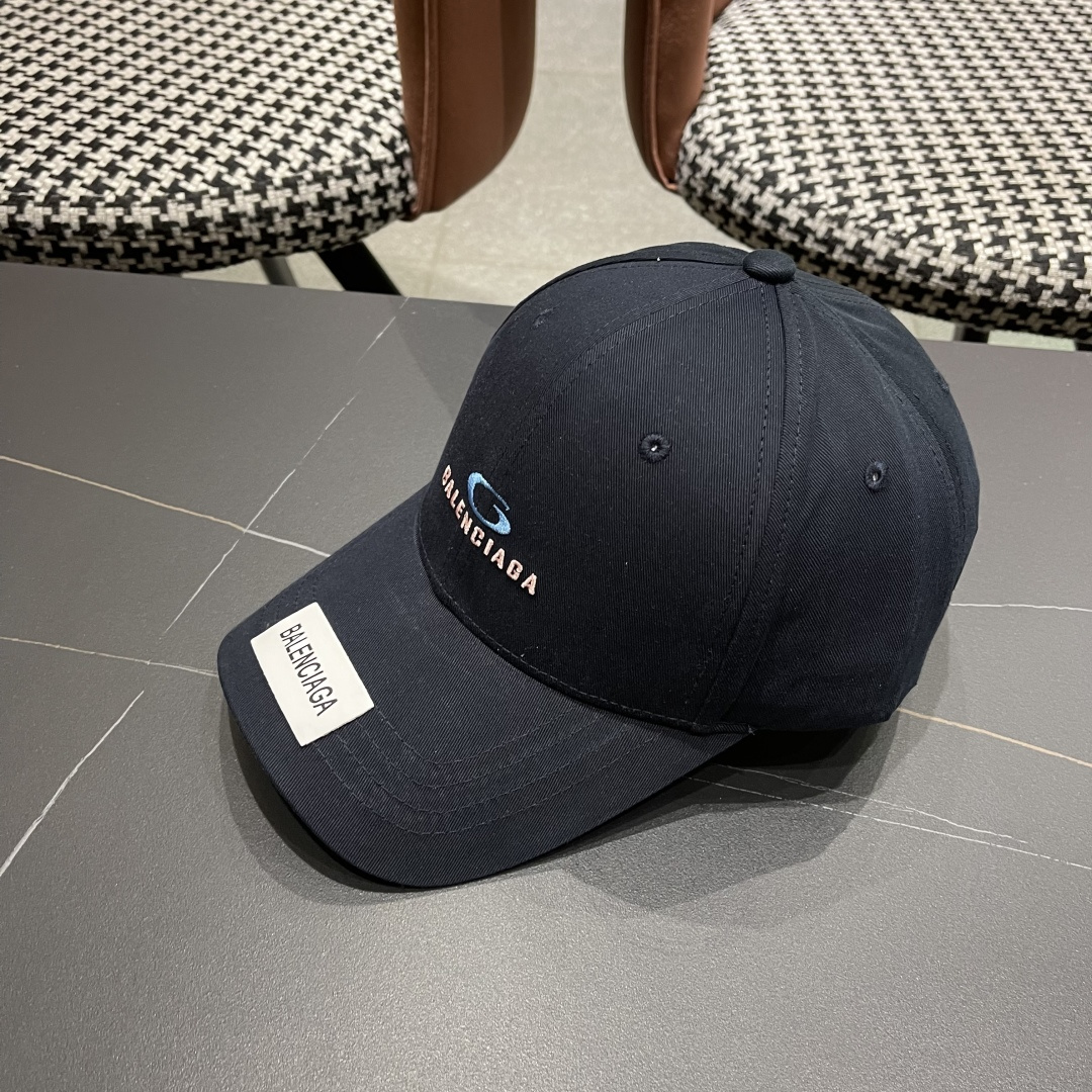   BALENCIAGA巴黎世家🆕2025春款新款个性棒球帽，高品质透气性巨佳，四季佩戴款
男女同款