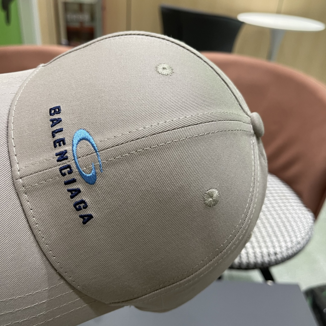   BALENCIAGA巴黎世家🆕2025春款新款个性棒球帽，高品质透气性巨佳，四季佩戴款
男女同款