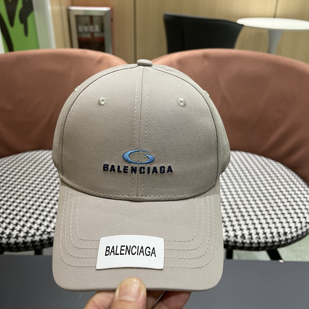   BALENCIAGA巴黎世家🆕2025春款新款个性棒球帽，高品质透气性巨佳，四季佩戴款
男女同款
