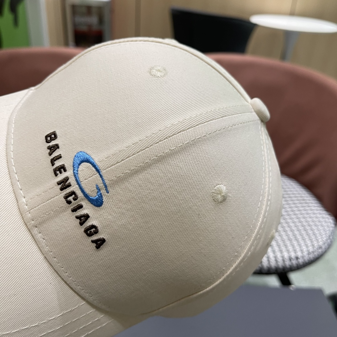   BALENCIAGA巴黎世家🆕2025春款新款个性棒球帽，高品质透气性巨佳，四季佩戴款
男女同款