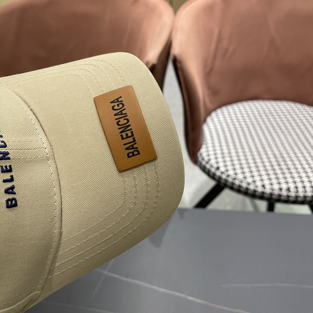   BALENCIAGA巴黎世家🆕2025春款新款个性棒球帽，高品质透气性巨佳，四季佩戴款
男女同款