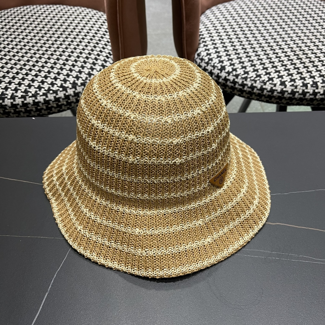  Chanel(香奈儿)草帽春夏薄款条纹渔夫帽女透气遮阳水桶帽时尚
针织盆帽文艺百搭帽
